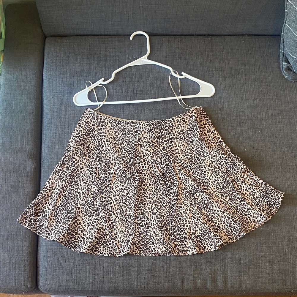 NWT Joie Leopard Print Silk Skirt Size 2